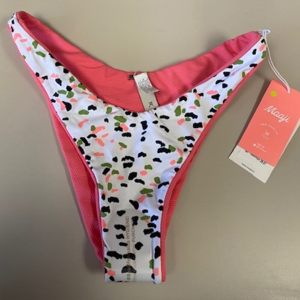 NEW Maaji Reversible swimsuit bottoms new with tags - Size Large